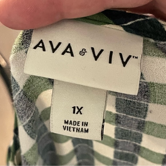 AVA & VIV Dress with Short Sleeves Plus Size - Picture 9 of 10